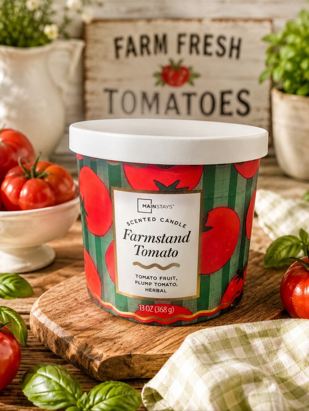 Mainstays Farmstand Tomato Scented Candle - Red, Green, White, NWT